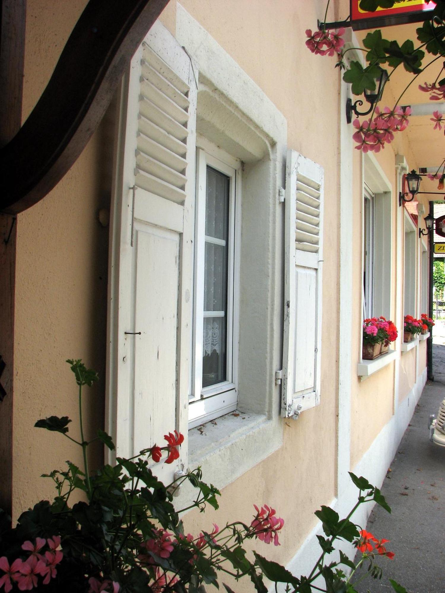 Le Soleil Bed and Breakfast Wildenstein Εξωτερικό φωτογραφία